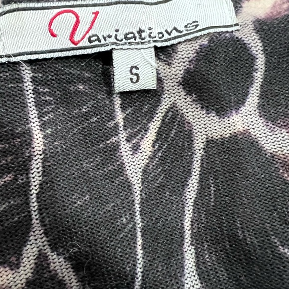 Animal print round neck long sleeve top (s) - Picture 5 of 5